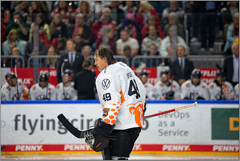 009 KEC Grizzly Wolfsburg 3 2 OT 2022